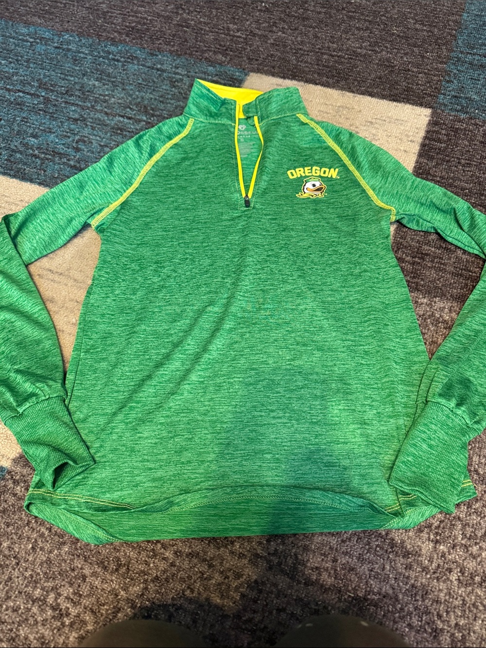 Colosseum Green and Yellow Oregon Ducks Quarter-Zip Pullover